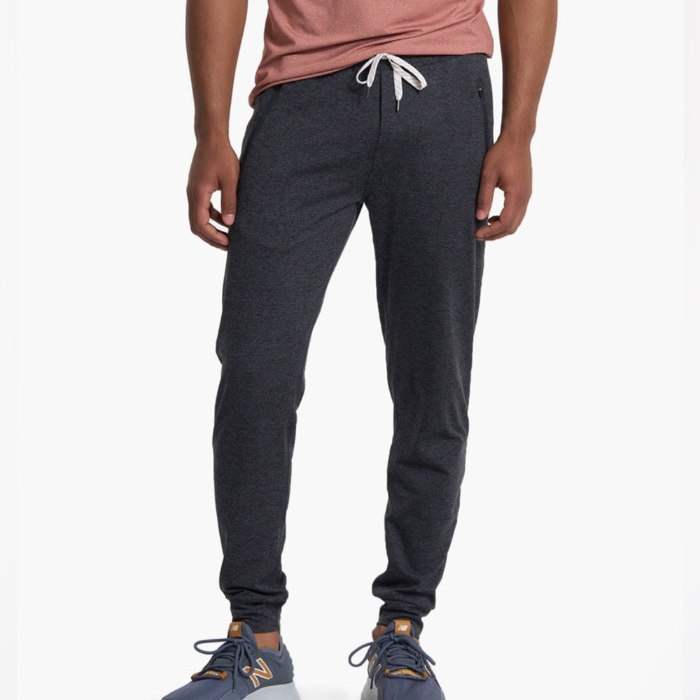 Vuori Dark Gray Ponto Performance DreamKnit Joggers